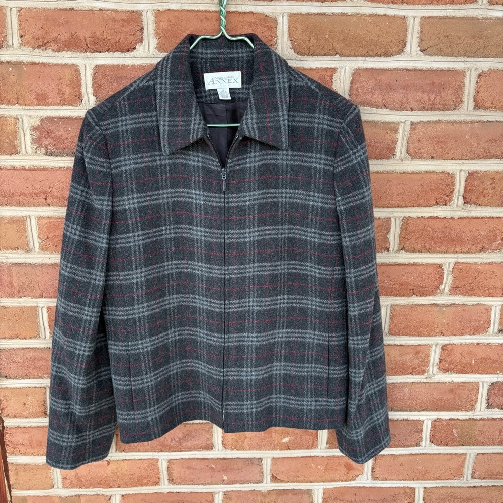 Casual Corner Annex Gray and Red Plaid Jacket